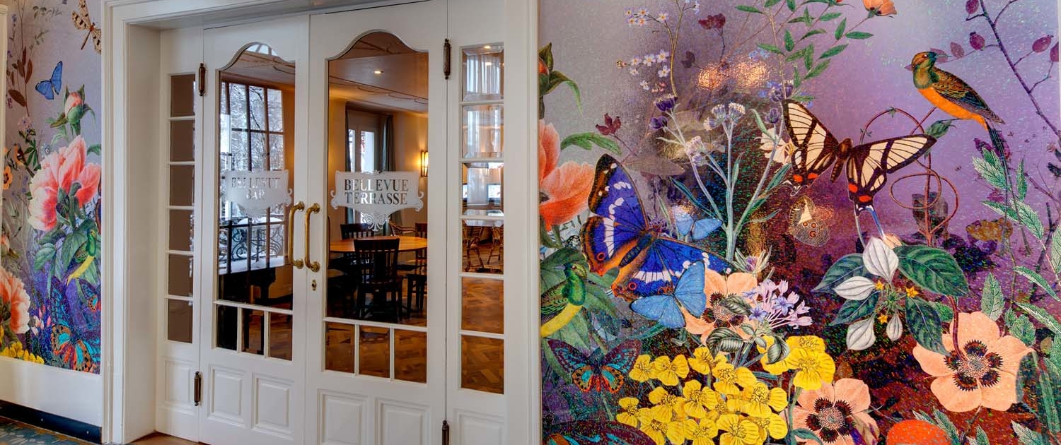 Die berühmte Schläpfer-Tapete im Hotel Bellevue Interlaken