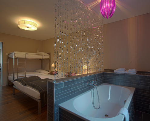 Boutique-Hotel-Bellevue-Interlaken-Apartment-6 Badewanne Bellevue Apartment