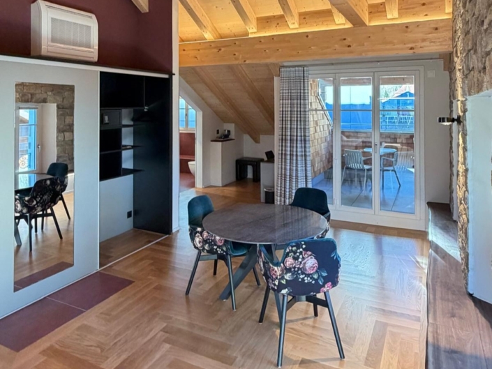 Bellevue Studio 322 Wohnzimmer Quer